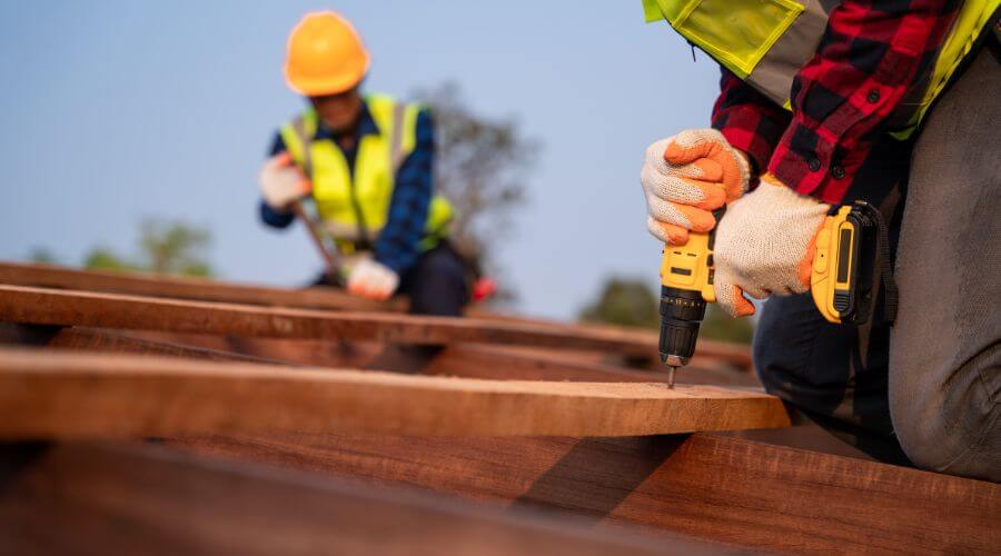 Expert Emergency Roof Repairs services in Vining, IA